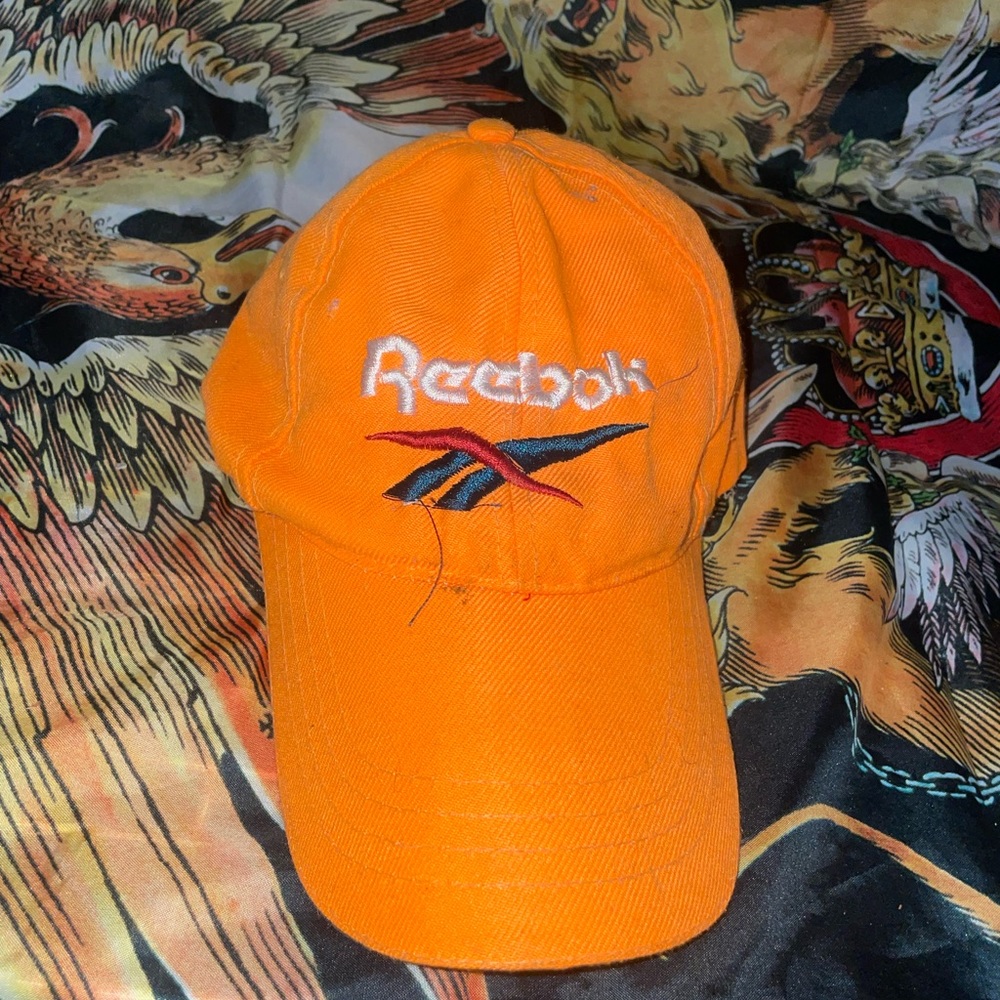 Vintage 90’s Reebok strapback hat
